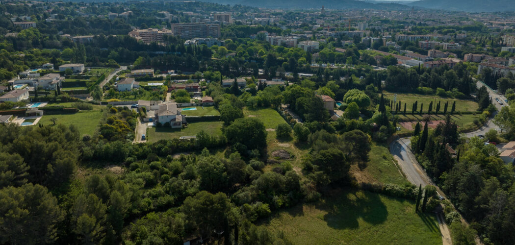 Programme immobilier neuf Domaine de l'Oratoire -  Aix-en-Provence : logements neufs sécurisés et verdoyants proche des commodités (13090) - Référence : 16887